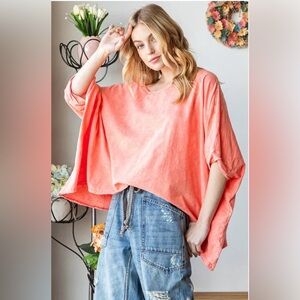 NWOT OLI & HALI CORAL V NECK